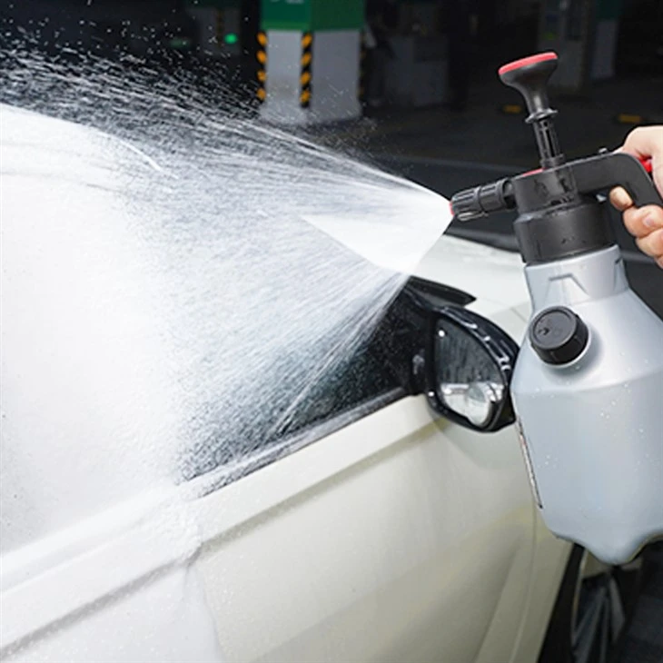 Botol Sembur Buih Kereta